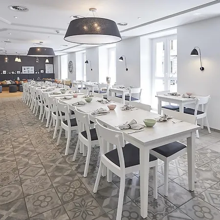 Готель Hotel Central Luzern Lucerne