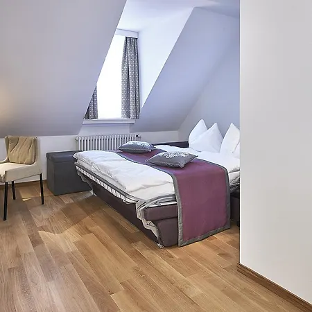 Готель Hotel Central Luzern Lucerne