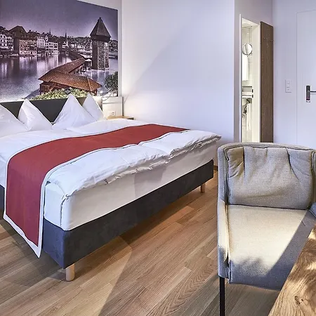 Hotel Central Luzern 3*