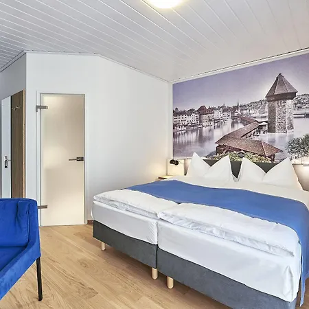 Hotel Central Luzern Готель 3*