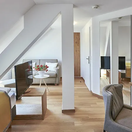Hotel Central Luzern 3*