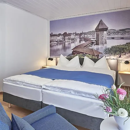 Готель Hotel Central Luzern 3*